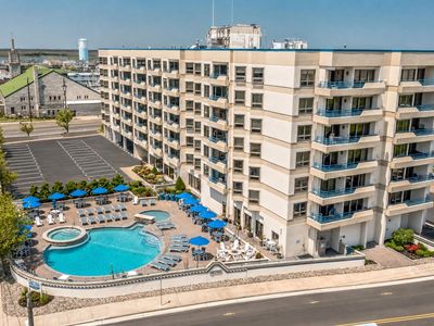 7100 Ocean Ave APT 305