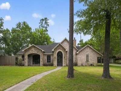 6 Heritage Ct