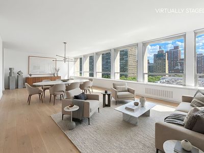 300 E 33rd St APT 9M