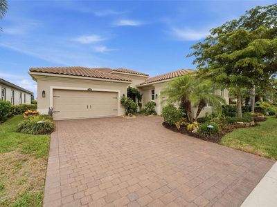 11639 Tapestry Ln
