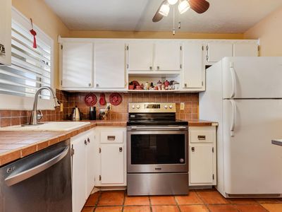 1638 Embassy Drive #112