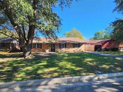 214 Town North Dr
