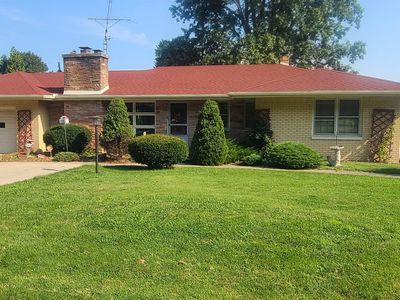 1608 W Stephenson St