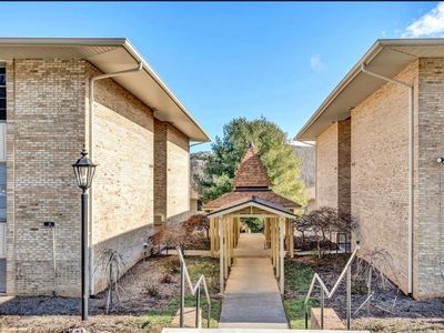 5260 Cross Bow Cir #3D
