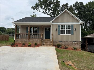 2403 Friends Ave