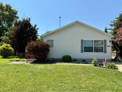 410 David St