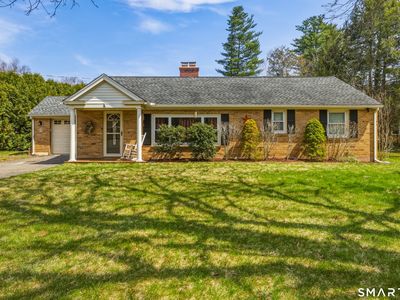 8 Grimes Brook Place