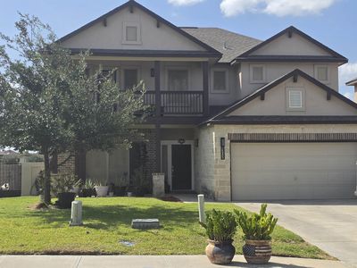 Property at 302 Date Palm Dr, Laredo, TX