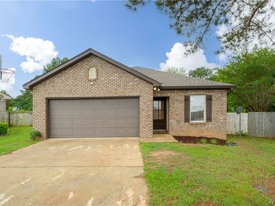 250 Azalea Ln