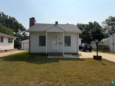 Property at 422 S Elmwood Ave, Sioux Falls, SD