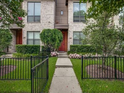 4211 Rawlins St Unit 527