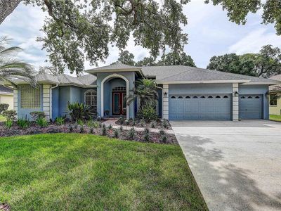 2812 Clubhouse Dr