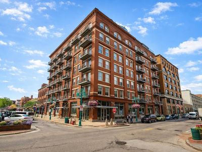 191 North Broadway #202