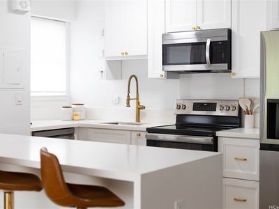 2118 Kuhio Ave APT 401