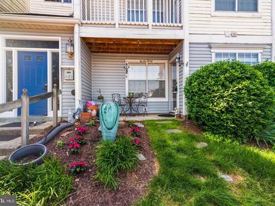 8058 Lisle Dr APT 104