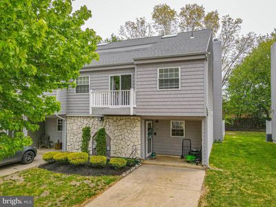 51 Harbor Dr