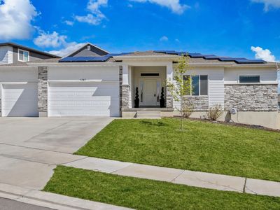 1787 S Sawtooth Blvd