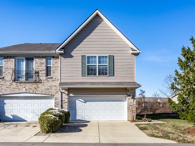 6220 Bishops Pond Ln