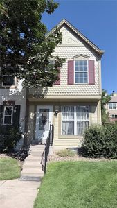 1811 S Quebec Way #256