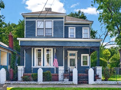 723 2nd Ave