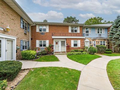 14 Glen Hollow Drive #E37