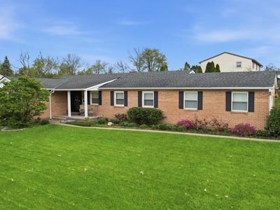 3910 Appletree Ct