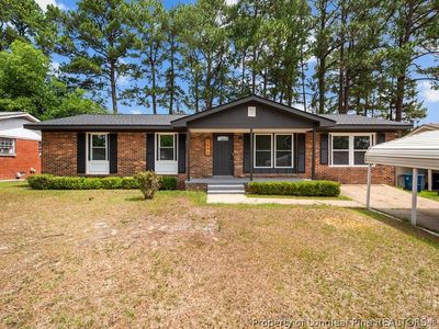 5490 Lindale Ct