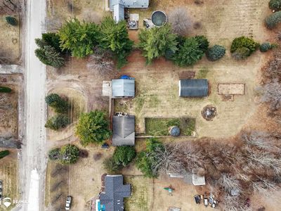 494 W Barnes Lake Rd