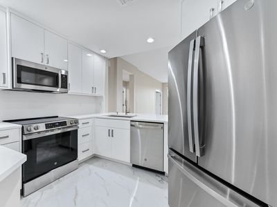 12510 Crystal Pointe Drive #102