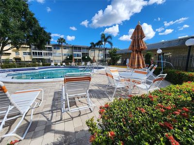 4431 NW 16th St APT H109