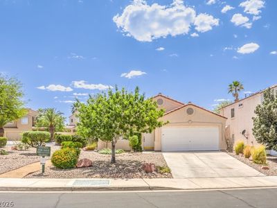 1245 Diamond Valley St