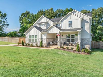 219 Applewood Ct