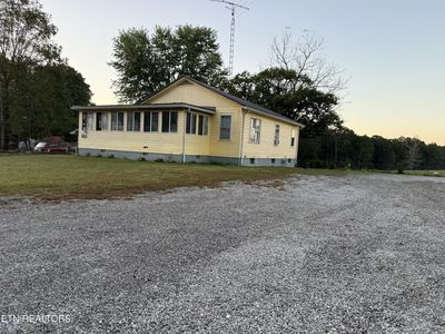 1661 Deer Lodge Hwy E