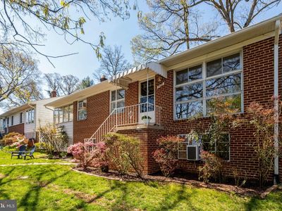 908 N Arlington Mill Dr