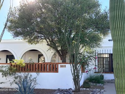 160 S Paseo Pena APT B