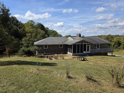 218 Ridge Rd NE