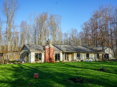 Property at 6831 Howard Rd, Williamsfield, OH