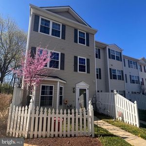 20 Ironstone Ct APT F