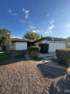 3705 Valley Springs Ave