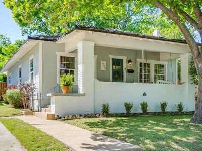 1720 Belle Pl
