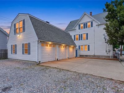 60 Purchase St