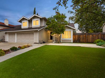 6427 Paseo Santa Maria