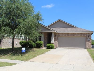 1227 Eagles Nest Trl