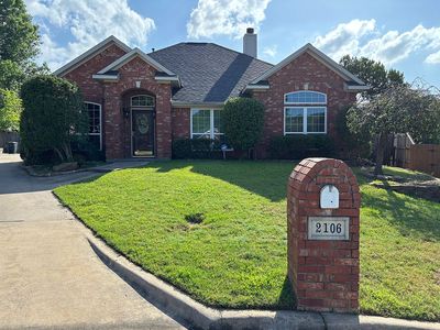 2106 Renaissance Dr
