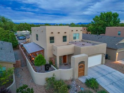 512 Twilight Vista Ln SW