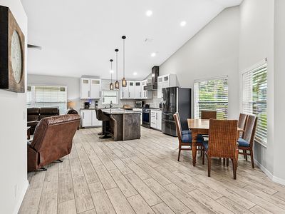 7876 Lake Champlain Court
