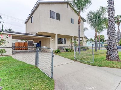 8200 Priscilla St