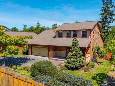 2851 SW Berwick Drive