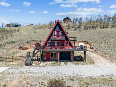 257 Round Hill Road