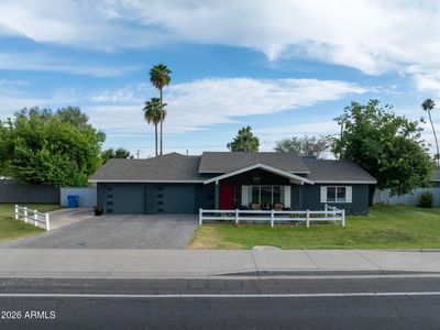 3025 E CAMPBELL Avenue
